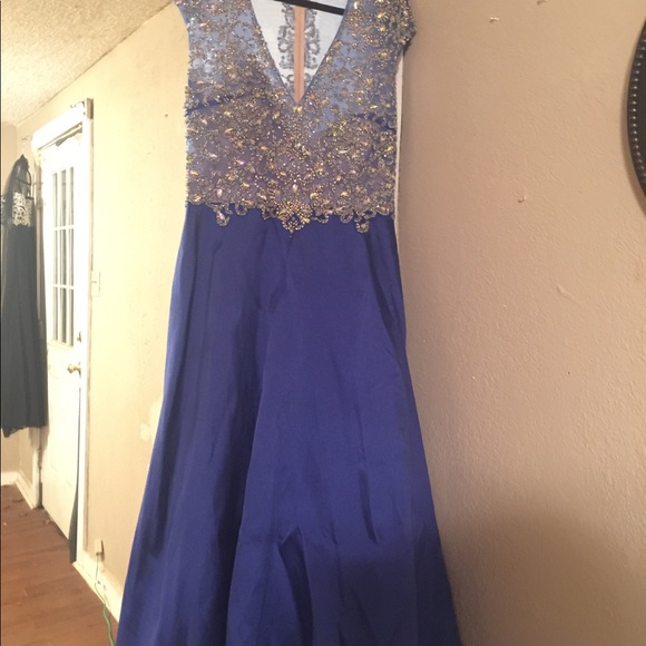 Prom Dress - Picture 4 of 5